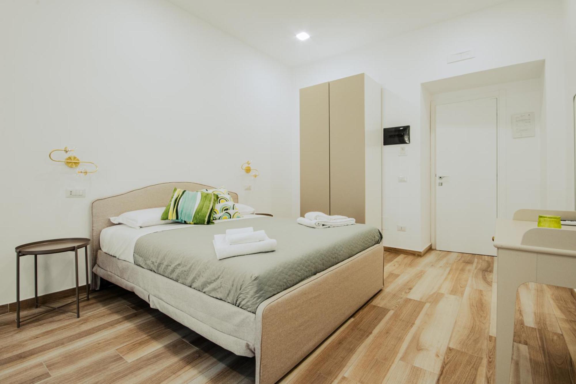 נאפולי B&B Lara'S Home By I Borbone מראה חיצוני תמונה